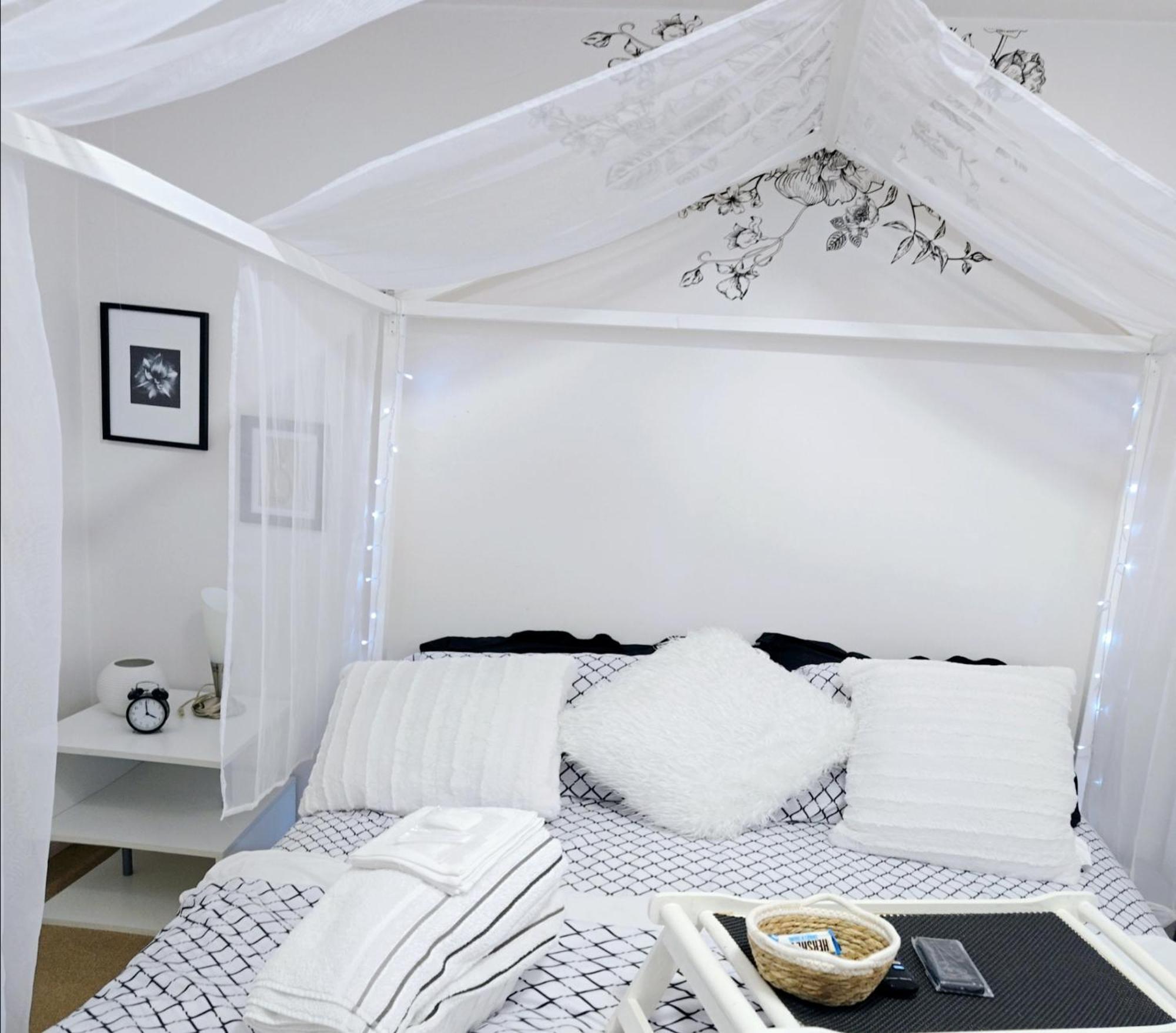 Lovely Cozy Room! With Attached Private Bath In The Heart Of Vancouver! Private Parking & Self Check-In! Luaran gambar